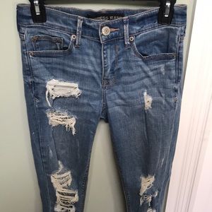 Express Jeans, Stretch Mid Rise Distressed